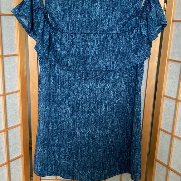 Cold-Shoulder Cocomo Blouse (Size Small/Medium) - Picture 5 of 5